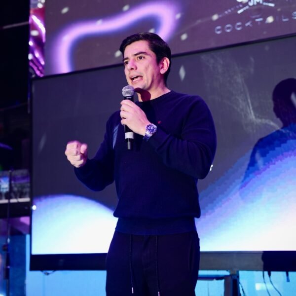 b5caf149-6586-42d6-b89f-3954a04d0cc6