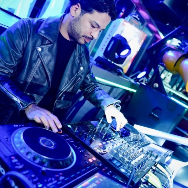 dc6b27c8-83c6-47e6-8c7e-48b61e597959